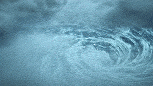 大海海面出现超大漩涡